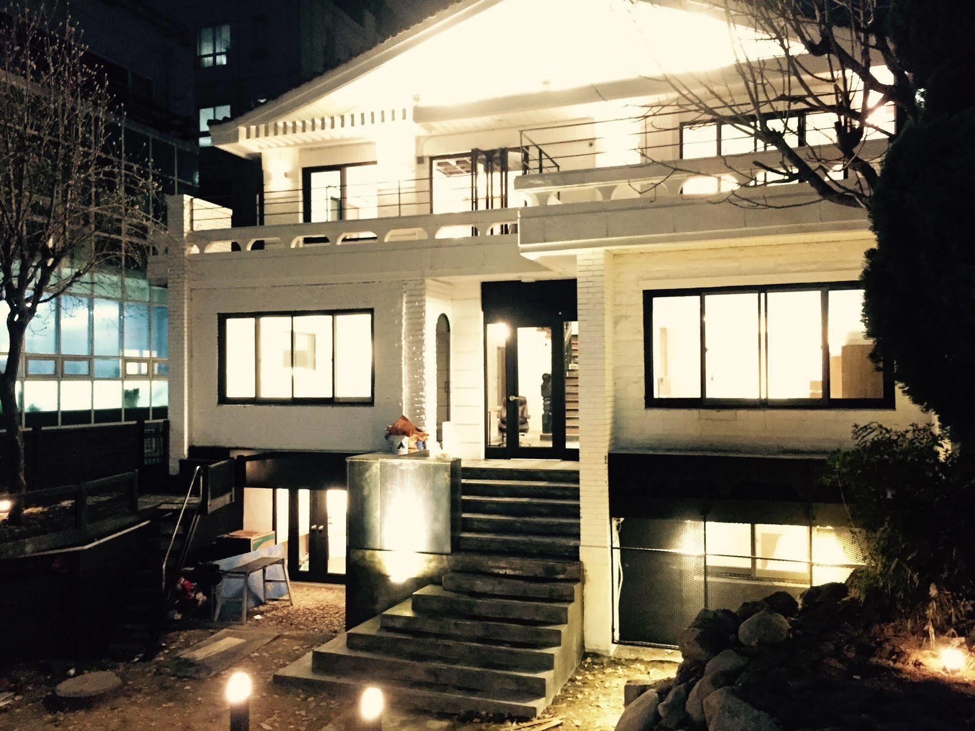 بيت شباب House 740 سيول المظهر الخارجي الصورة